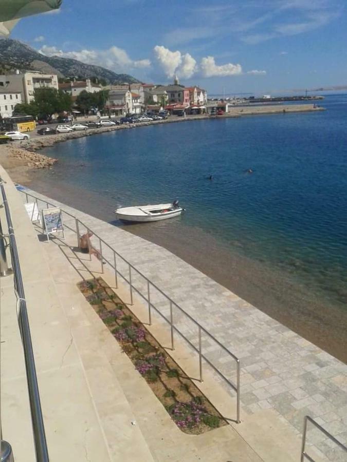 Apartments Zuanovic Karlobag Zewnętrze zdjęcie